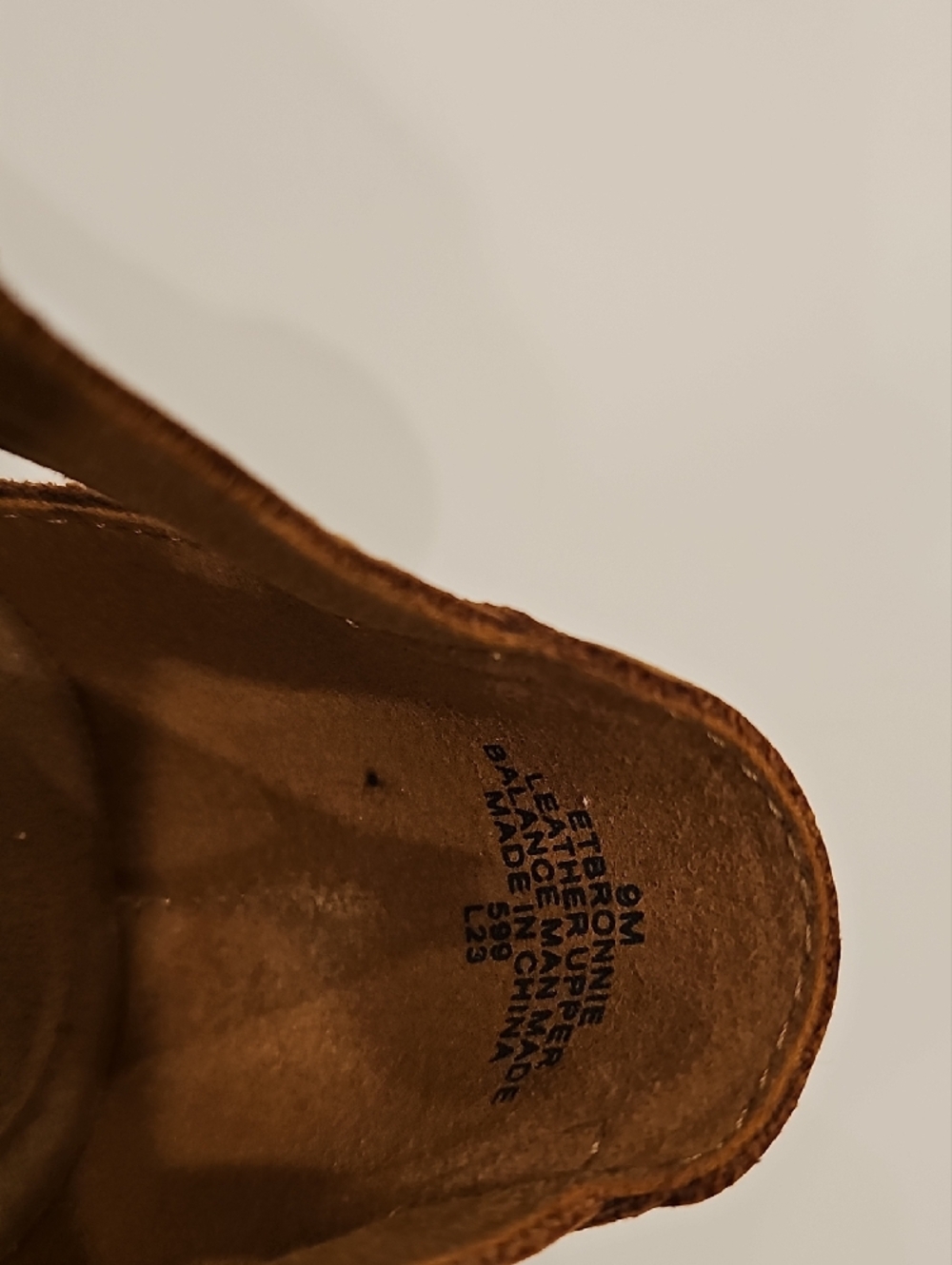 Earth Origins Bronnie Medium Natural Leather Ankle-Strap Flats Sandals Women 9M - Picture 7 of 8